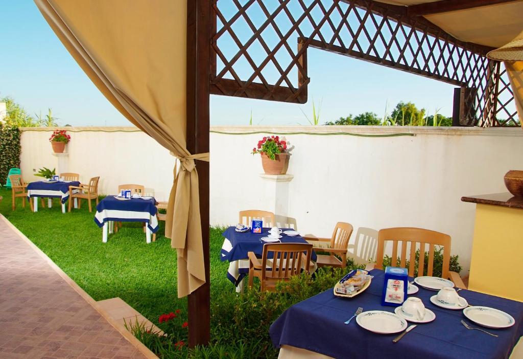 Salento Terra Maris Bed & Breakfast Cocumola Bagian luar foto