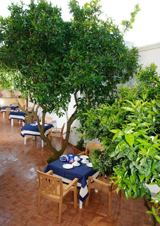 Salento Terra Maris Bed & Breakfast Cocumola Bagian luar foto